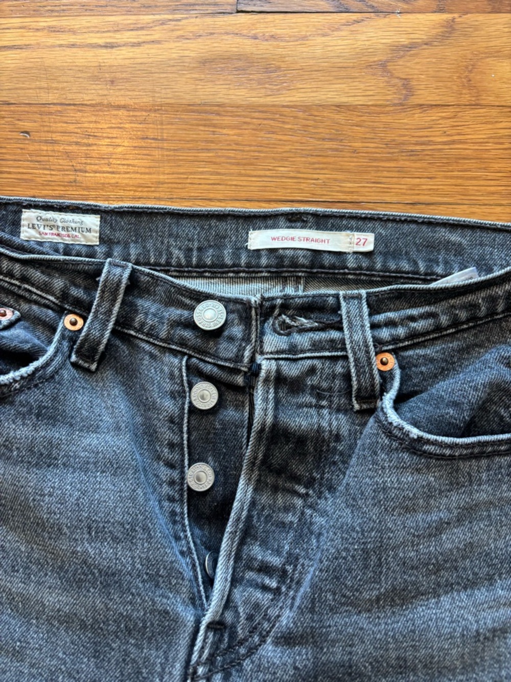 Levi's Wedgie Straight women’s Jeans - Black/Charcoal Wash